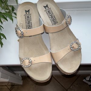 Sz 37⭐️New Mephisto Lidia Nude Crystal Patent Leather Cork Wedge